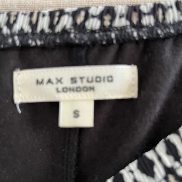 Max Studio Black and White Geometric Midi Skirt - Picture 3 of 3